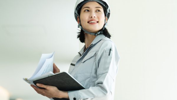 女性電気主任技術者が活躍するためのキャリア戦略