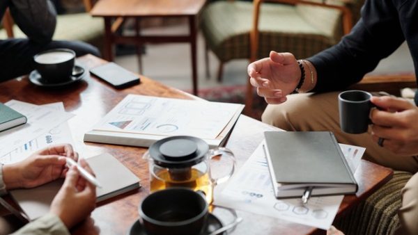 若手技術者の本音座談会！仕事のやりがいとぶつかる壁を公開