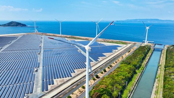 再エネ特化の電気主任技術者！太陽光・風力現場のリアル